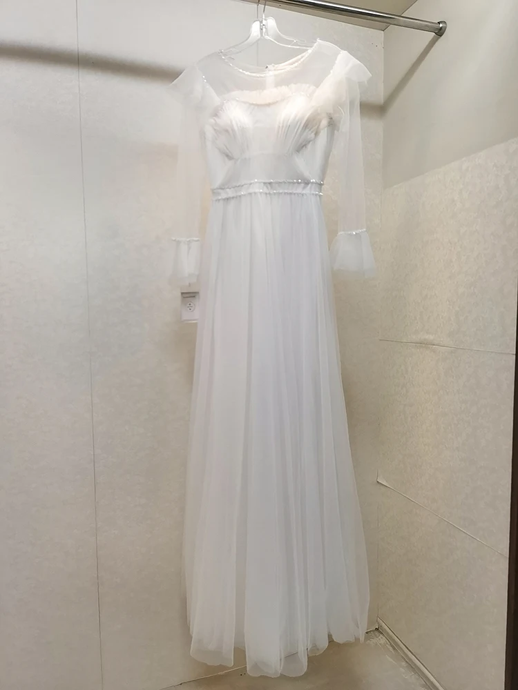 White Quinceanera Dress for Girls Gauze Evening Dress Chiffon Skirt for Graduation M Size in Stock No Return&Refund