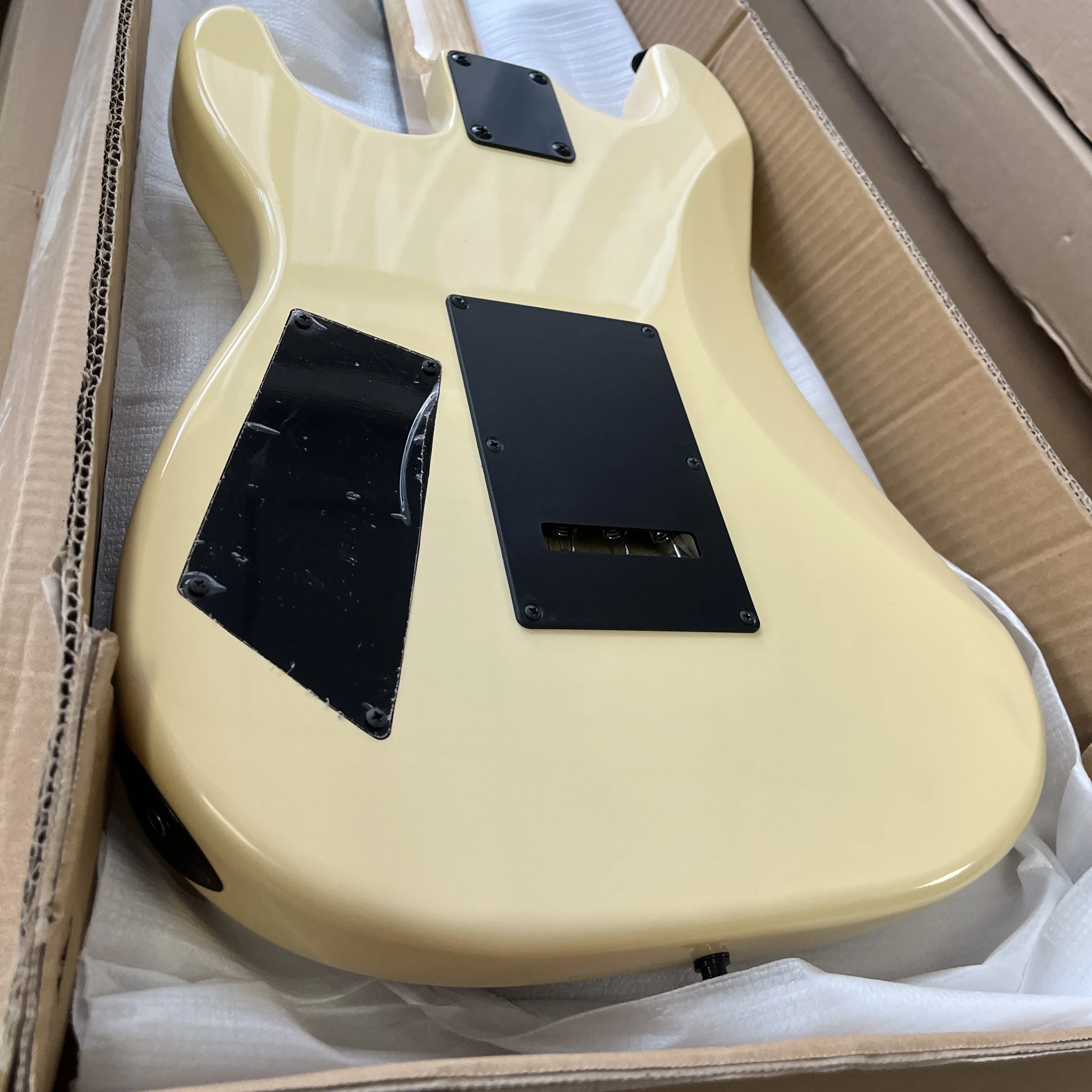 Cream-Colored Electric Guitar Black And White Geometric Patterns Circular And Square Patchwork Prints, Blue Dress, Rosewood Fingerboard, Maple Body, Christmas Gift, US Stock, Free Shipping.