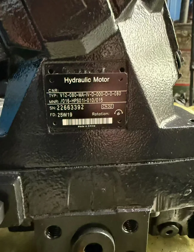 Заводской гидравлический двигатель серии V12 V14 T12 V12-080 V12-080-MA-IV-D-000-D-0-080/016-HPS01I-010/015 Двигатель хода для экскаватора