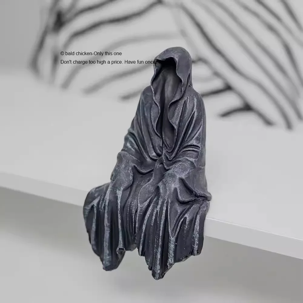 Movie The Lord of the Rings Nazgul Sitting posture Action Figures PVC Model statue Computer desktop decoration ornaments Toys