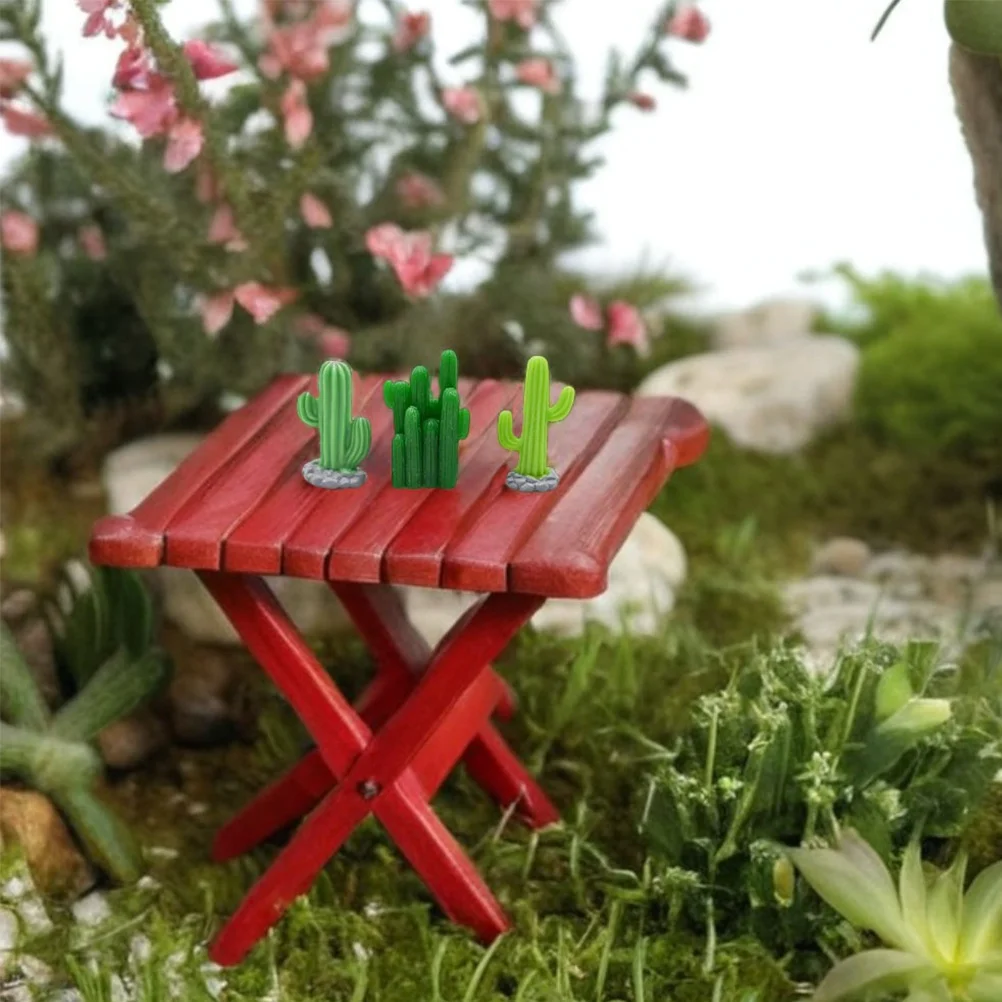 

24Pcs Mini Resin Cactus Figurines Artificial Green Cacti for Party Tabletop Decoration Bonsai Micro Landscape Mini Resin Cactus