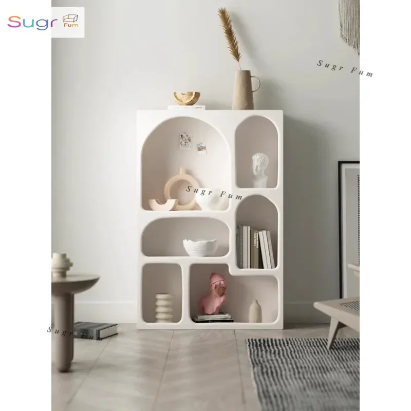 Living Room Shelf F…