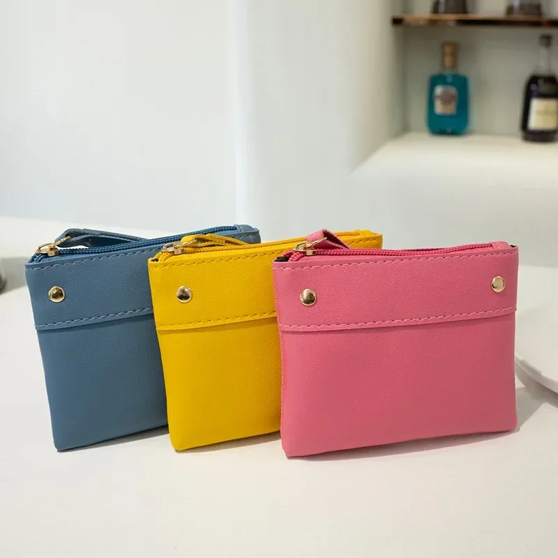 Beautiful Girl's Pocket Wallet 2024 Summer New Commuter Versatile Small Pocket Wallet Private Monthly Event Bag Cute Key Bag