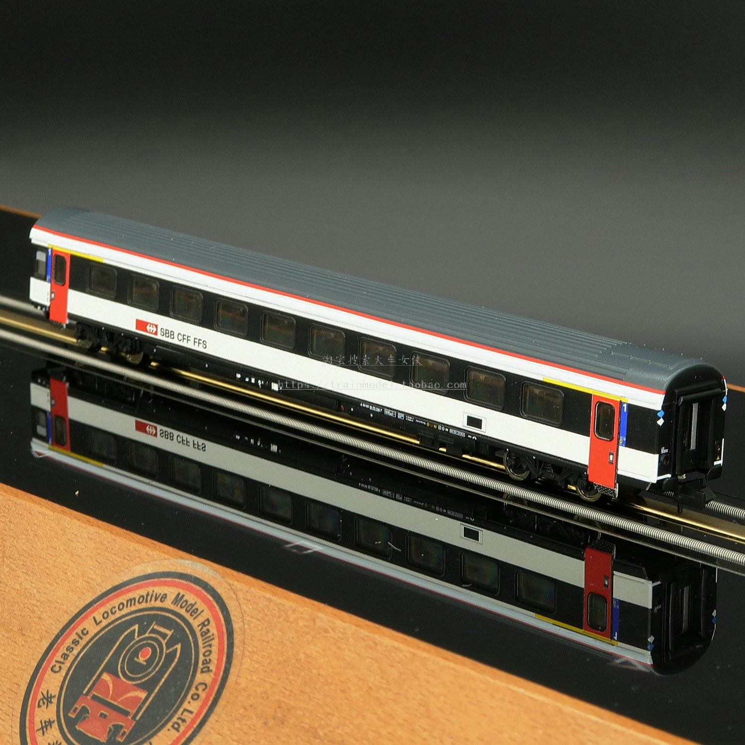 FLEISCHMANN N Type 1/160 Train Model 6260014 First Class Passenger Carriage SBB Six Generations Train Model Toy Gift