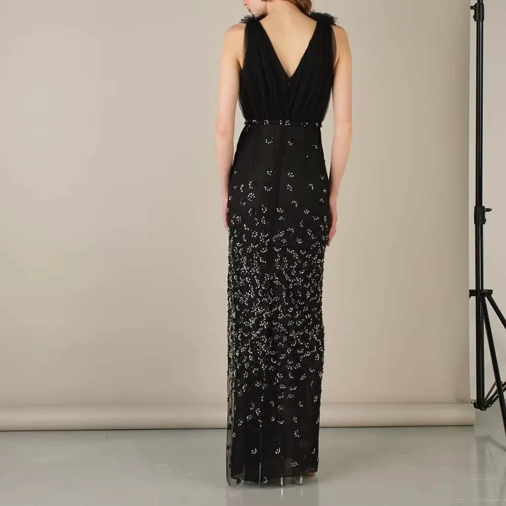 Customized Straight Evening Dresses Floor-length V-neck Sleeveless Prom Gown Fsahion Sequined Backless Exquisite Prom Gowns