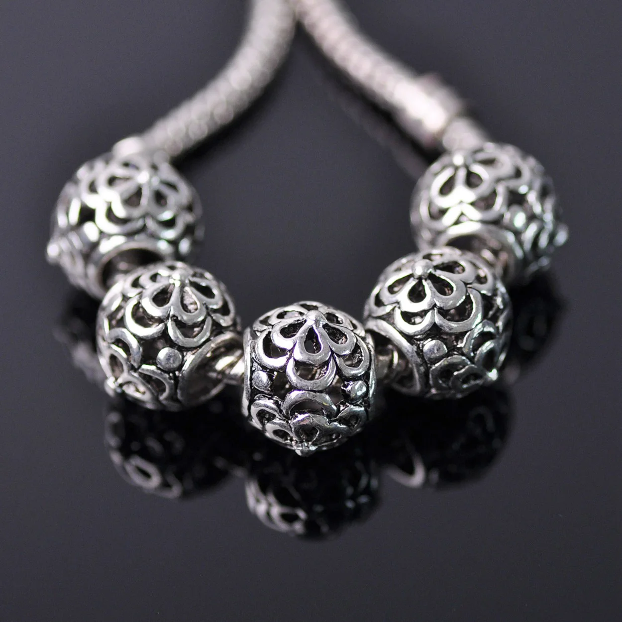 10pcs 10mm Round Hollow Metal Alloy Loose Spacer Big Hole Beads for Jewelry Making European Charms Bracelet DIY