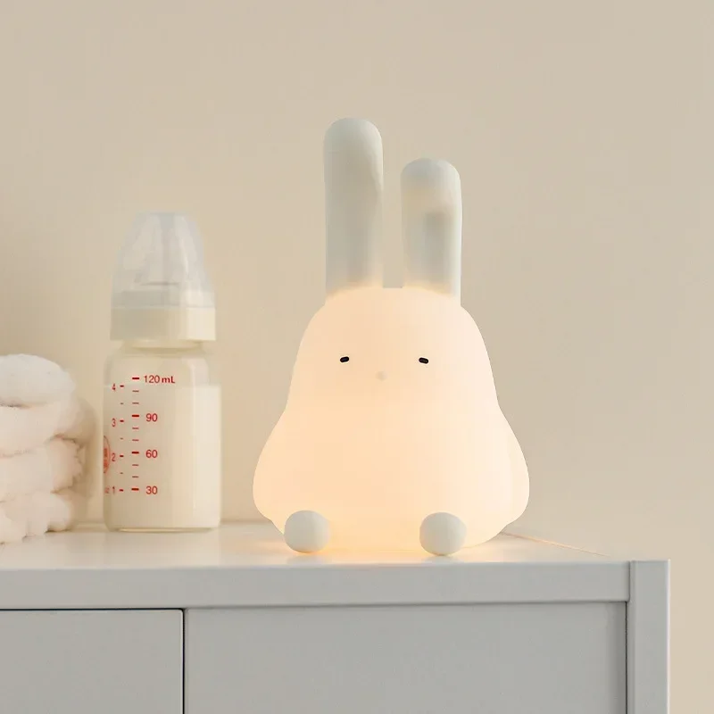 Veilleuse lapin pliante pour enfants, charge USB, gradation, tête de lit créative, synchronisation, lumière en silicone