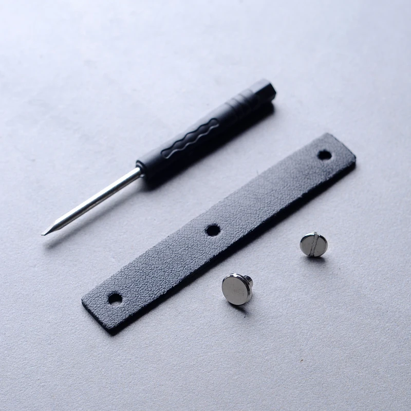 سلسلة مفاتيح سيارة من الجلد الطبيعي تصاميم بسيطة جودة العلامة التجارية حامل مفاتيح منزلية DIY جلد البقر كيرينج