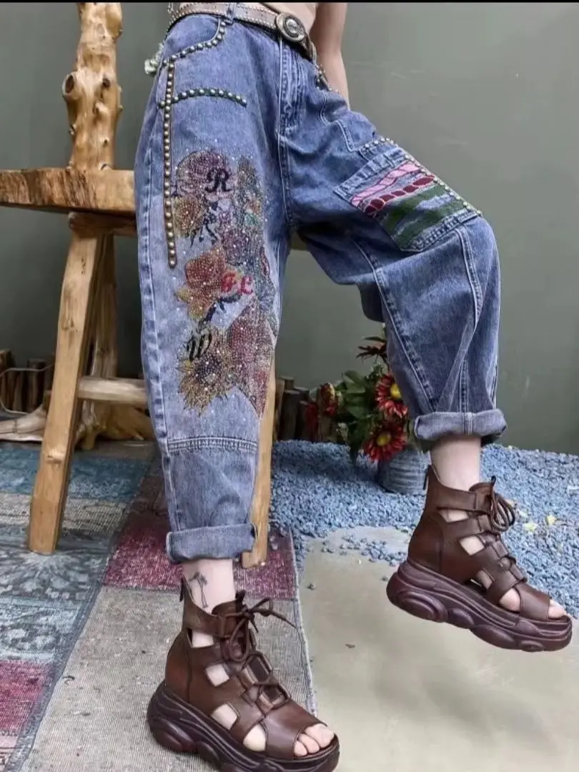 الجينز النسائية الصناعة الثقيلة مطعمة الخرز الدنيم سراويلي حريمي التطريز الماس تصميم غسلها واسعة الساق الجينز خمر 2025 #1