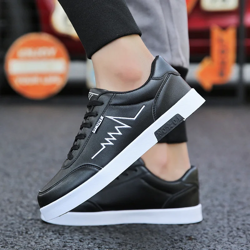 Men Casual Shoes Classic New Fashion Flat Breathable Sneakers Light Shoes Male Tennis Sneaker White Business Travel Footwear