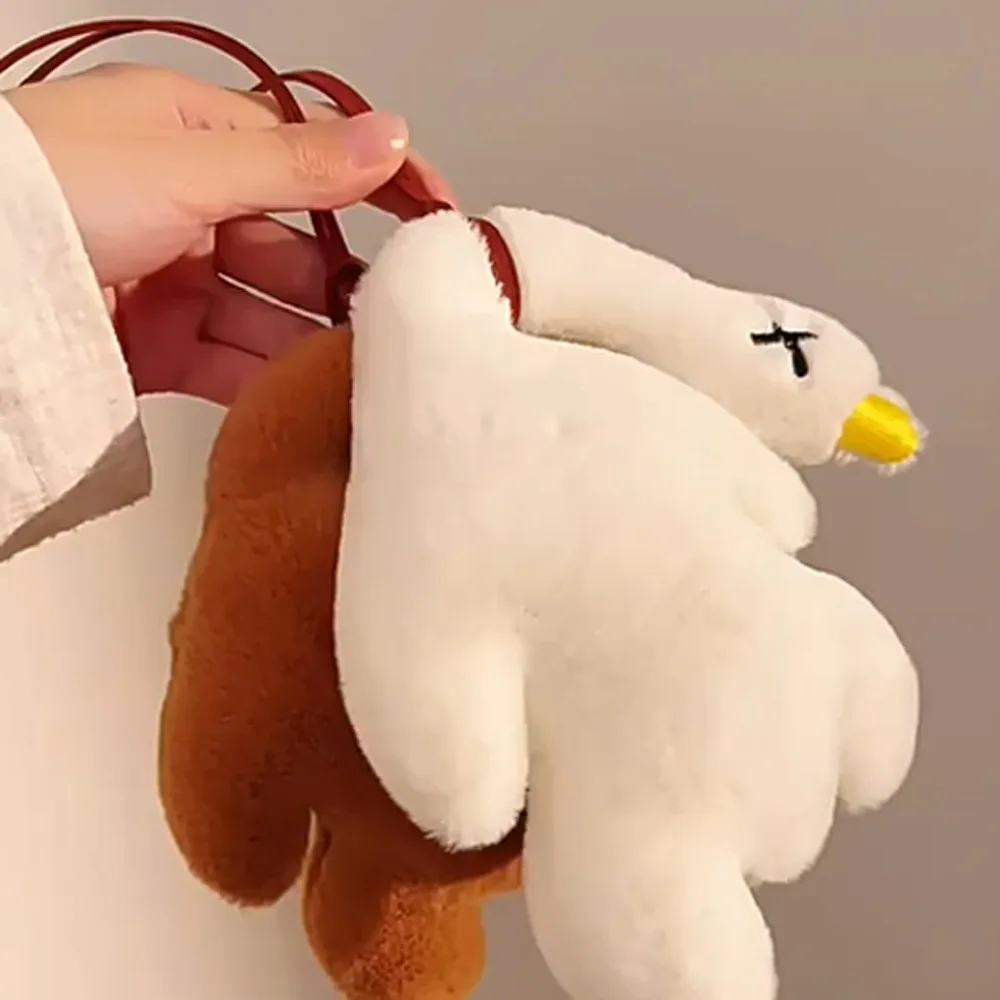 Stuffe Anatra arrosto Peluche Portachiavi Animale Cartone animato Grande borsa d'oca Decorazione pendente Simpatico anatra arrosto Portachiavi in peluche Coppia bambini