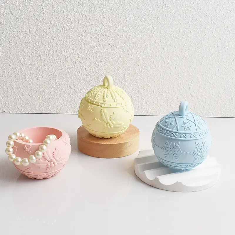 3D Relief Round Bal…