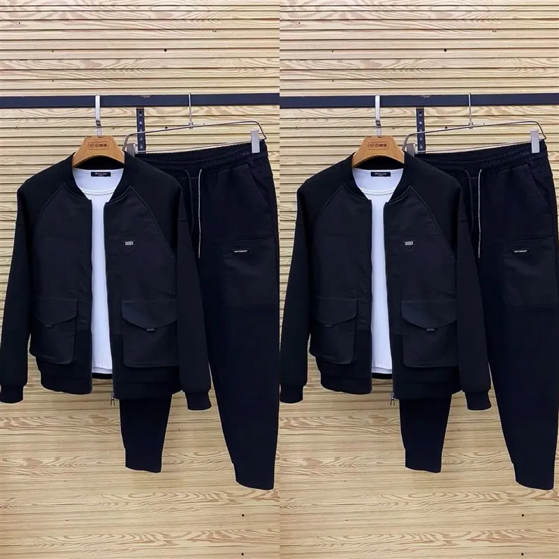 

Мужской повседневный джинсовый спортивный костюм: удобный, модный, черный комплект из куртки и брюк, осенний сезон, с длинными рукавами