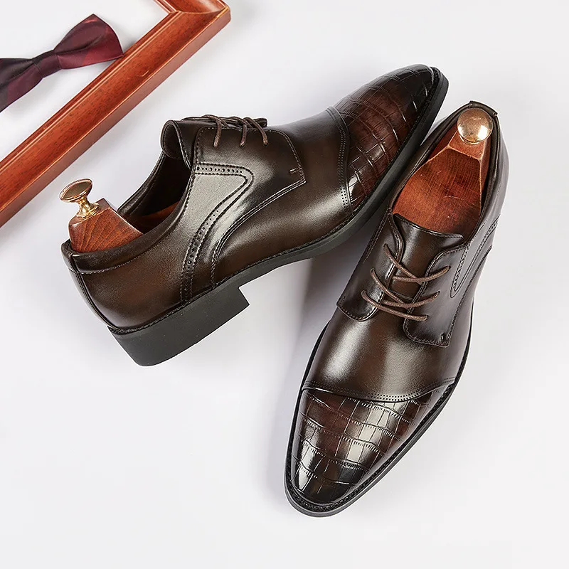

2024 New Spring And Autumn Business Soft Soled Formal Leather For Men's Casual Office Pointed Gentlemen's Shoes Derby Men Flats