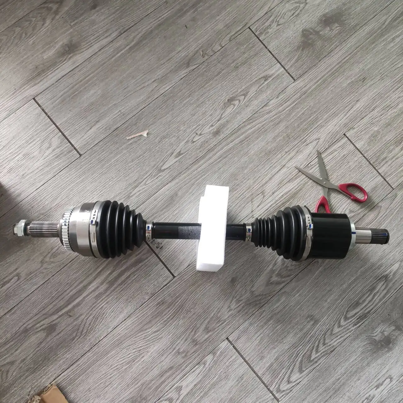 

Original Drive Shaft Transmission Shaft For Geely 4082004700 High Quality