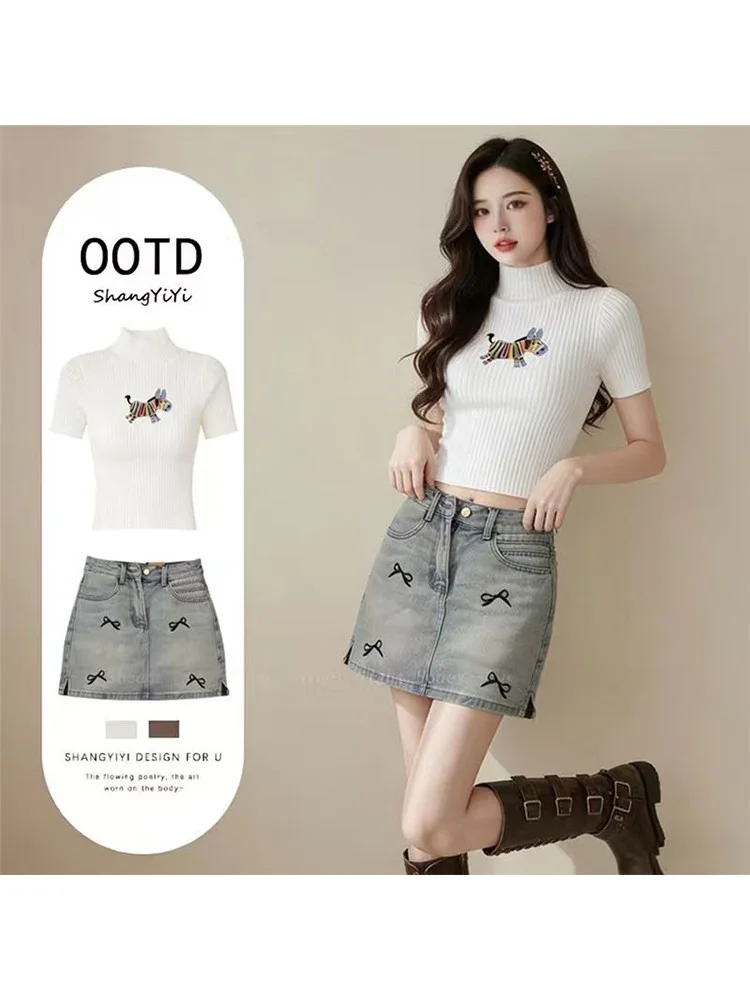 

Summer 2026 Women's Embroidered Knit Halfling High Neck Slim Fit Denim Short Skirt Two Piece Set Fashionable Casual Outfit