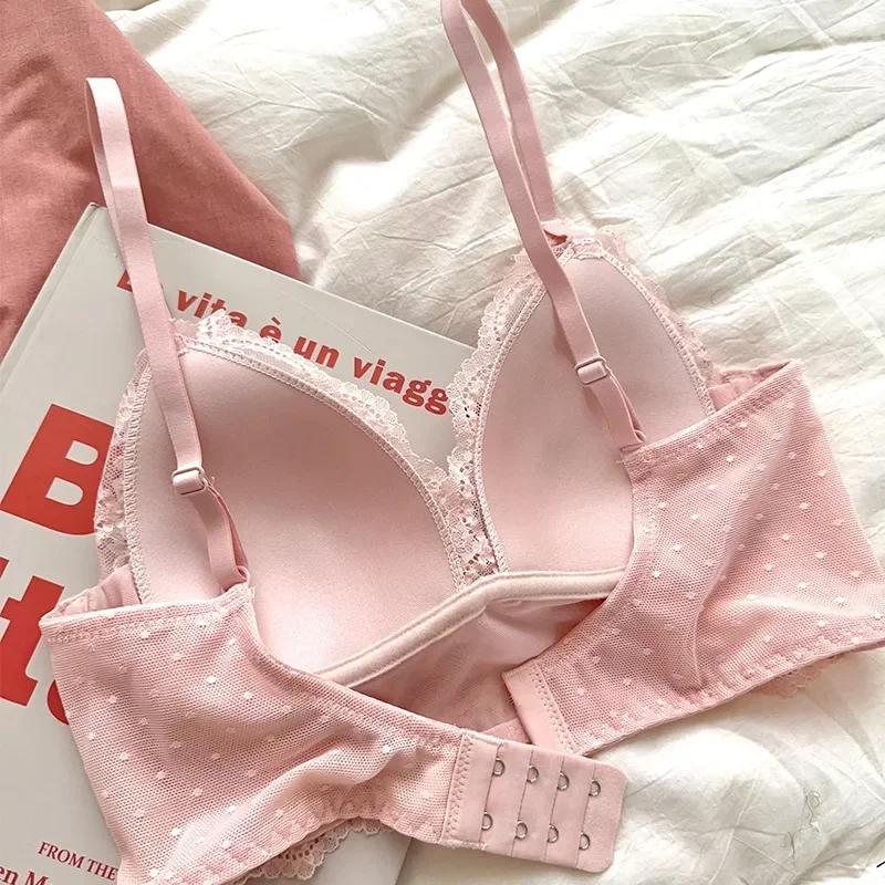 Lingerie francesa de renda com copo triangular doce para meninas, sutiã fino e fechado
