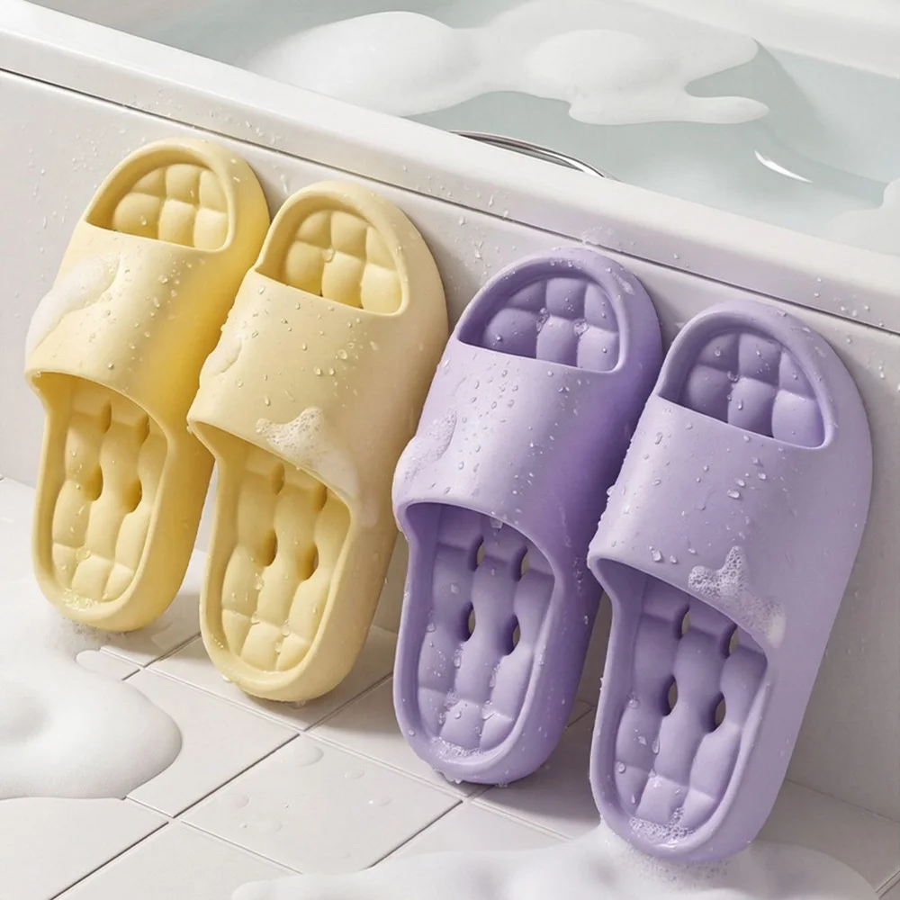 

Summer Woman Breathable Flats Couples Non-Slip Soft EVA Leaking Shower Shoes Man Home Slippers Bathroom Quick Drying Slipper