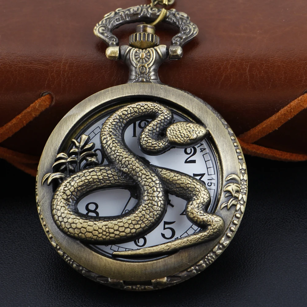 

New Beast Viper Hollow Embossed Quartz Pocket Watch Vintage Dial with Chain Necklace Pendant Jewelry Watch Festival Gift