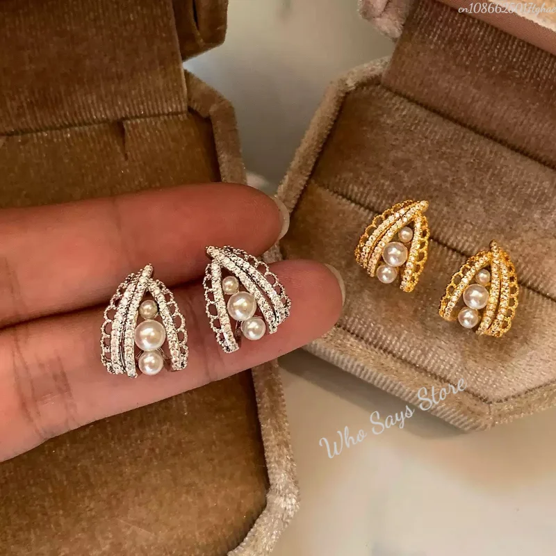 Round Hollowed Zirc…