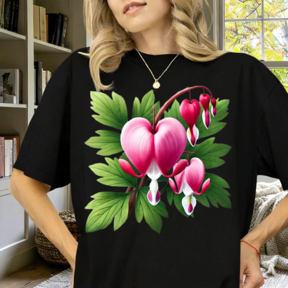 Bleeding Heart Flower Casual T-Shirt  Botanical Nature Graphic Tee Garden Lover International Working Women's Day (March 8) Gift
