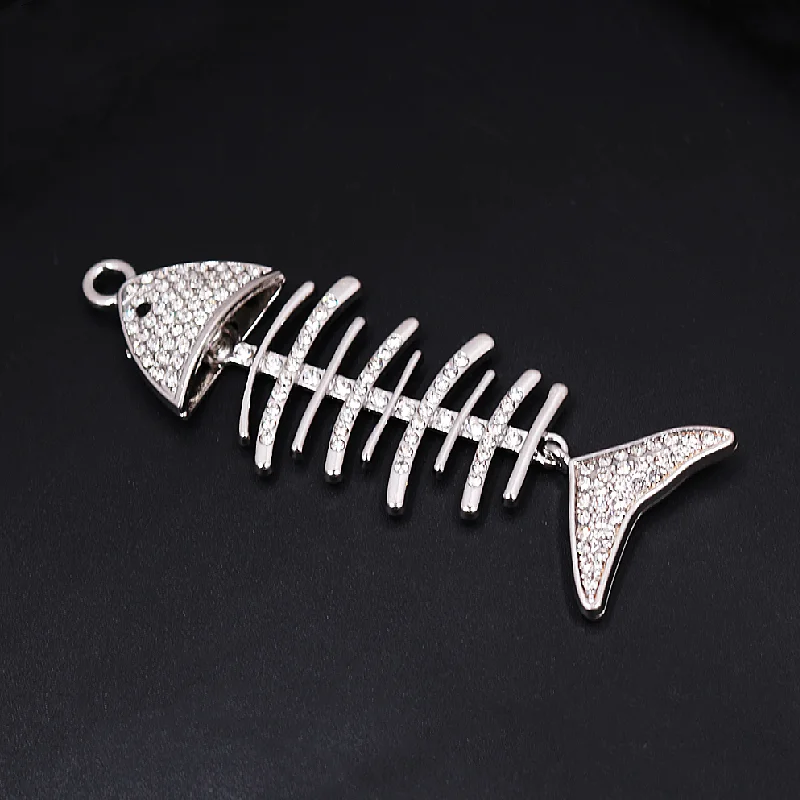 2 adet gümüş kaplama el yapımı Rhinestones 3D büyük balık iskelet kolye diyar çekicilik küpe takı el sanatları P991
