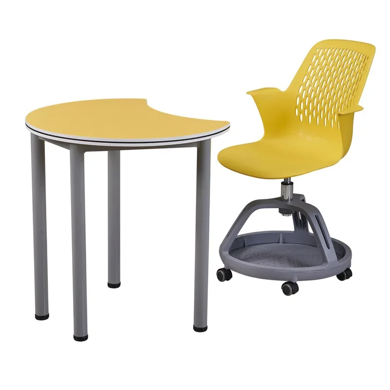 Table and chair foldable combination can be spliced