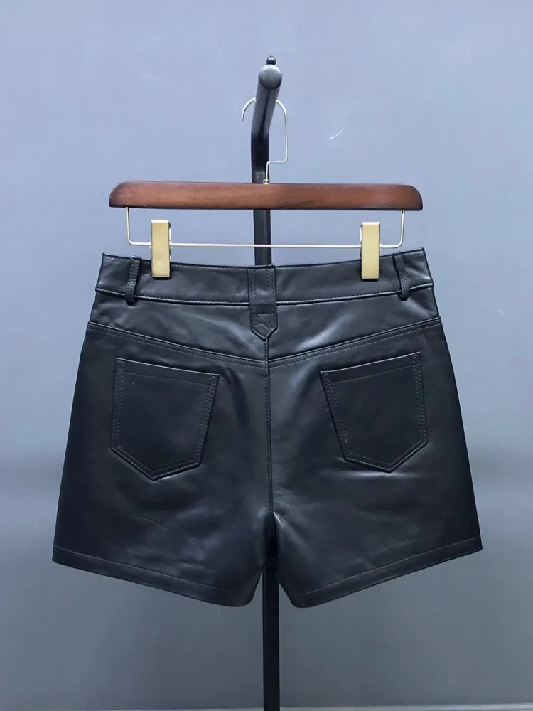 سستة جلد طبيعي الإناث السراويل ألف خط منتصف الخصر موضة الخريف عادية جلد الغنم الطبيعي فوق الركبة بنطال قصير صغير 4XL