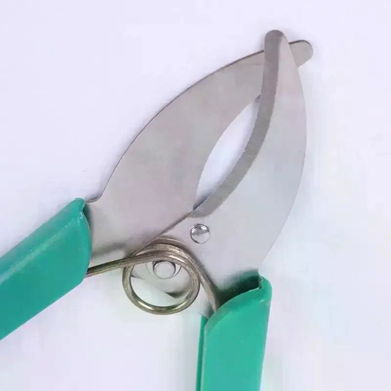 One-Piece Garden Barking Cutter Knife for Tree Branch Stripping and Ringing