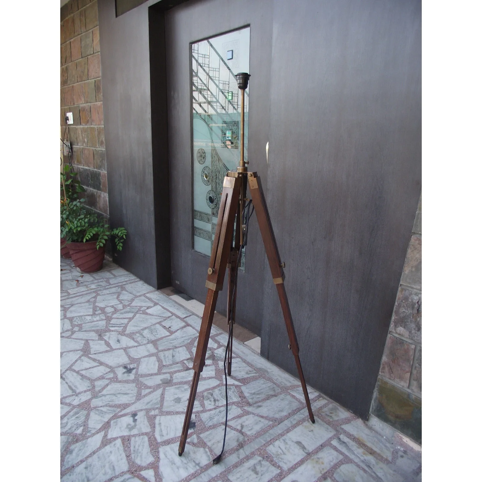 

US TRIPOD FLOOR LAMP STAND ANTIQUE WOOD ANTIQUE LAMP HOME AND DECOR FLOOR LAMP