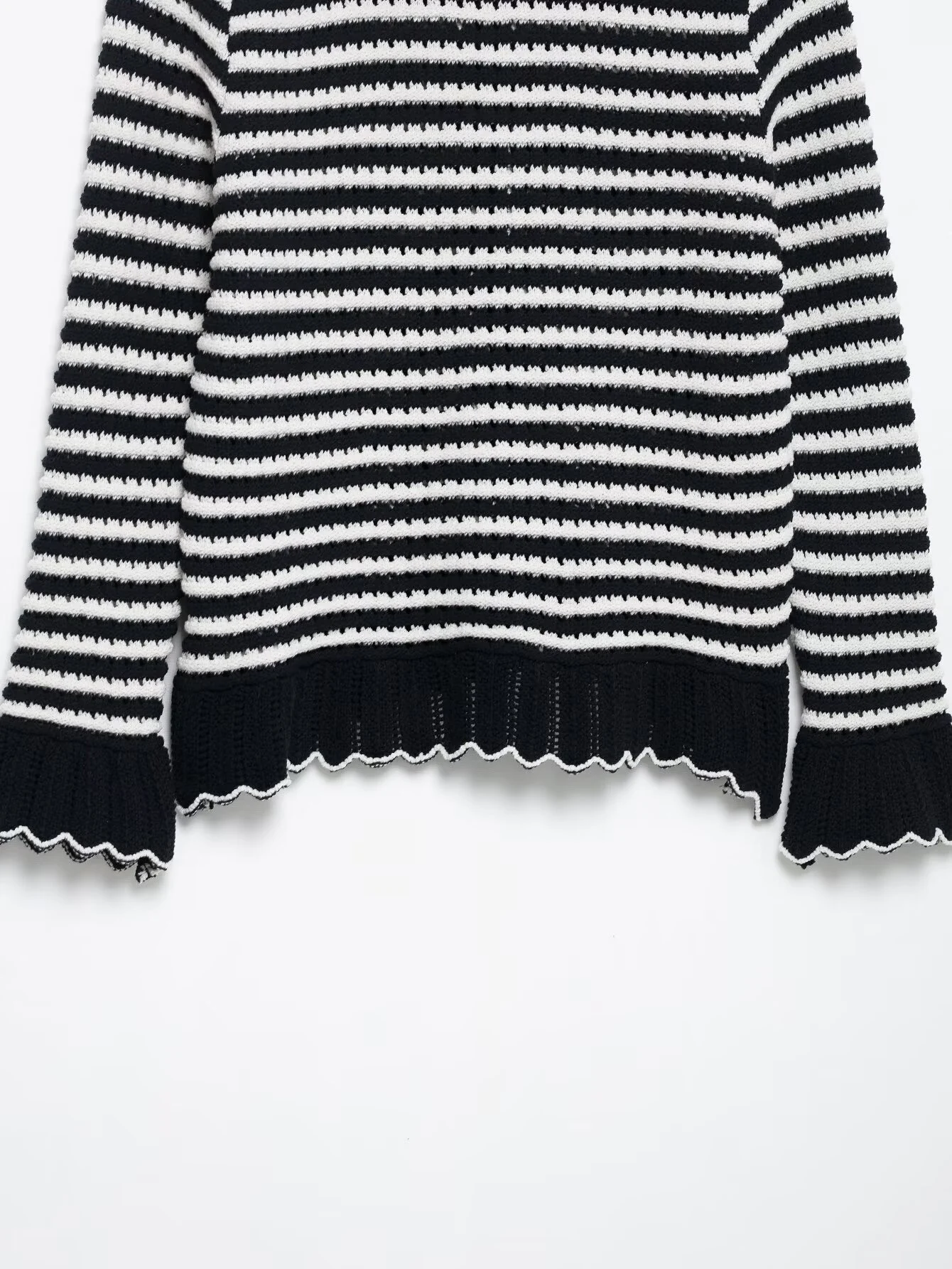 2025 봄/여름 여성 패션 달콤하고 매운 스타일 레이스 스트라이프 라운드 넥 긴 소매 니트 카디건 코트