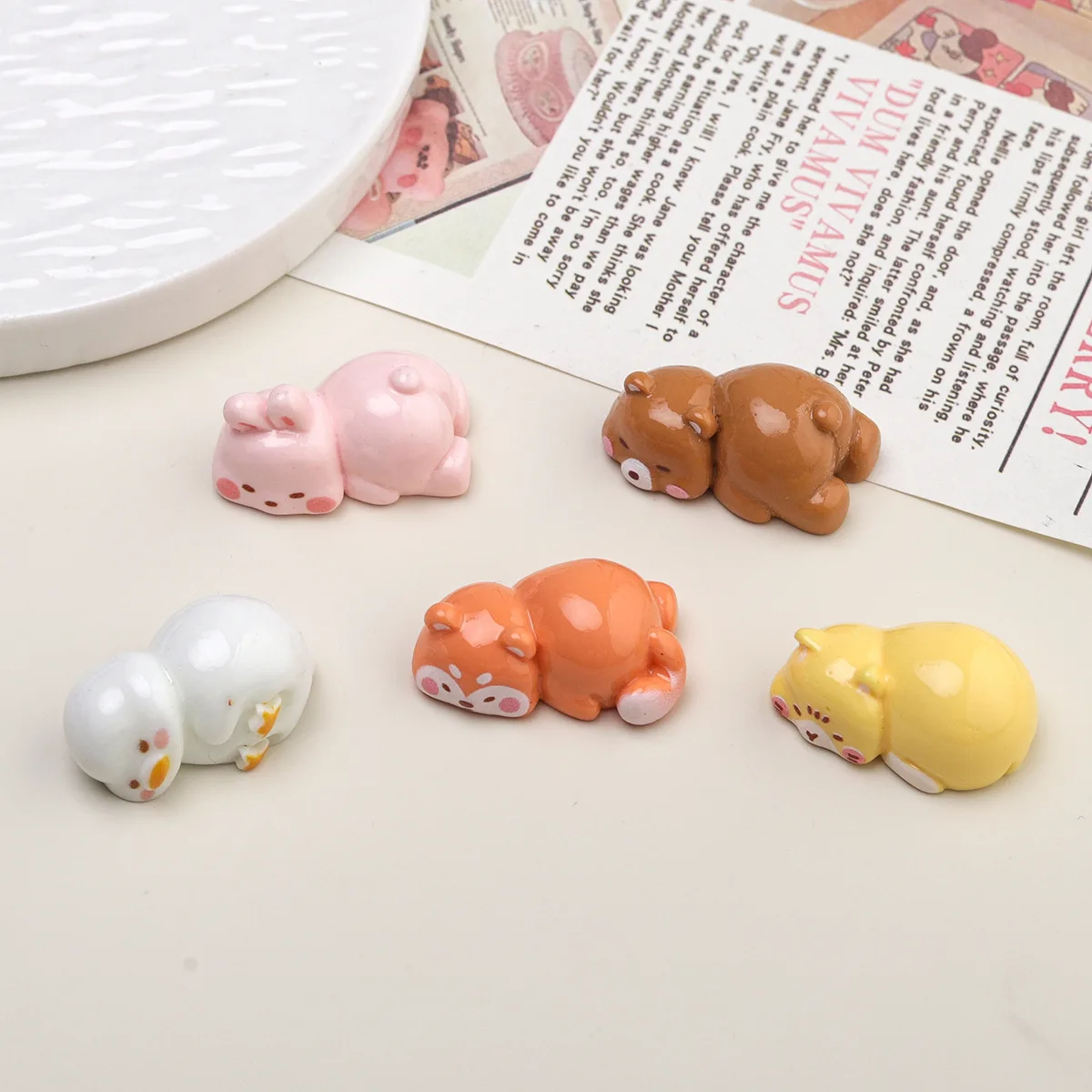 5 قطع من إكسسوارات الراتنج الكرتونية من مينيسو للاستلقاء على شكل ثعلب يمكنك صنعها بنفسك علبة غير المرغوب فيها دلايات مصنوعة يدويًا من مواد صغيرة لمستلزمات الحرف اليدوية والمجوهرات #1