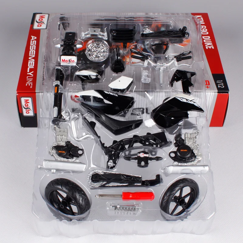 Maisto 1:12 KTM 690 DUKE โมเดลรถมอเตอร์ไซด์สำหรับเล่นกีฬาทำจากโลหะหล่อจากเหล็กเป็นของขวัญสำหรับเด็ก