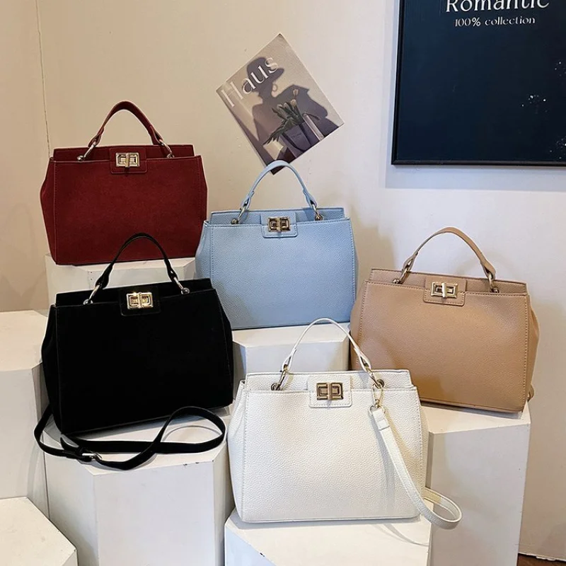 

Fashionable Trendy Designer Clutch Bag Luxury Leather Messenger For Women Crossbody Large Capacity