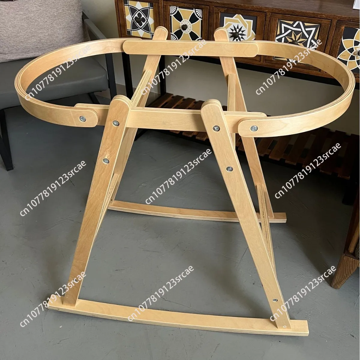 Multi-layer solid wood baby cradle rack, Moses basket cradle rack, natural wood color, multi-layer solid wood