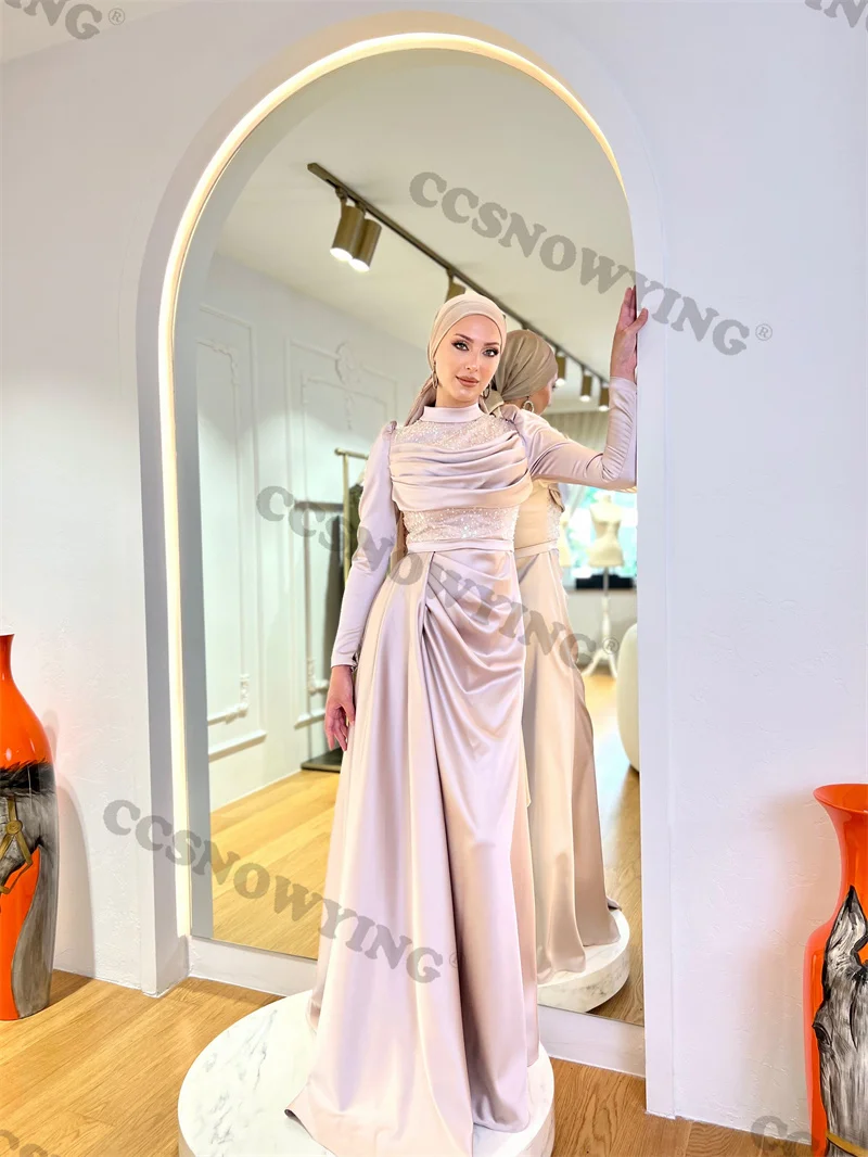 

Pink Sequin Beaded Hijab Muslim Evening Dresses Satin Long Sleeve Islamic Formal Party Gown Women Arabic Robes De Soirée