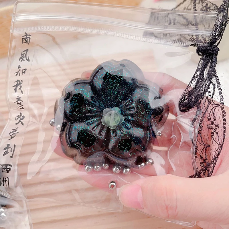 1PC Black Ancient Style Sticky Super Soft Pressure Relief Soft Squishy New Fingertip Toy Mini Relieving Squeeze Toy