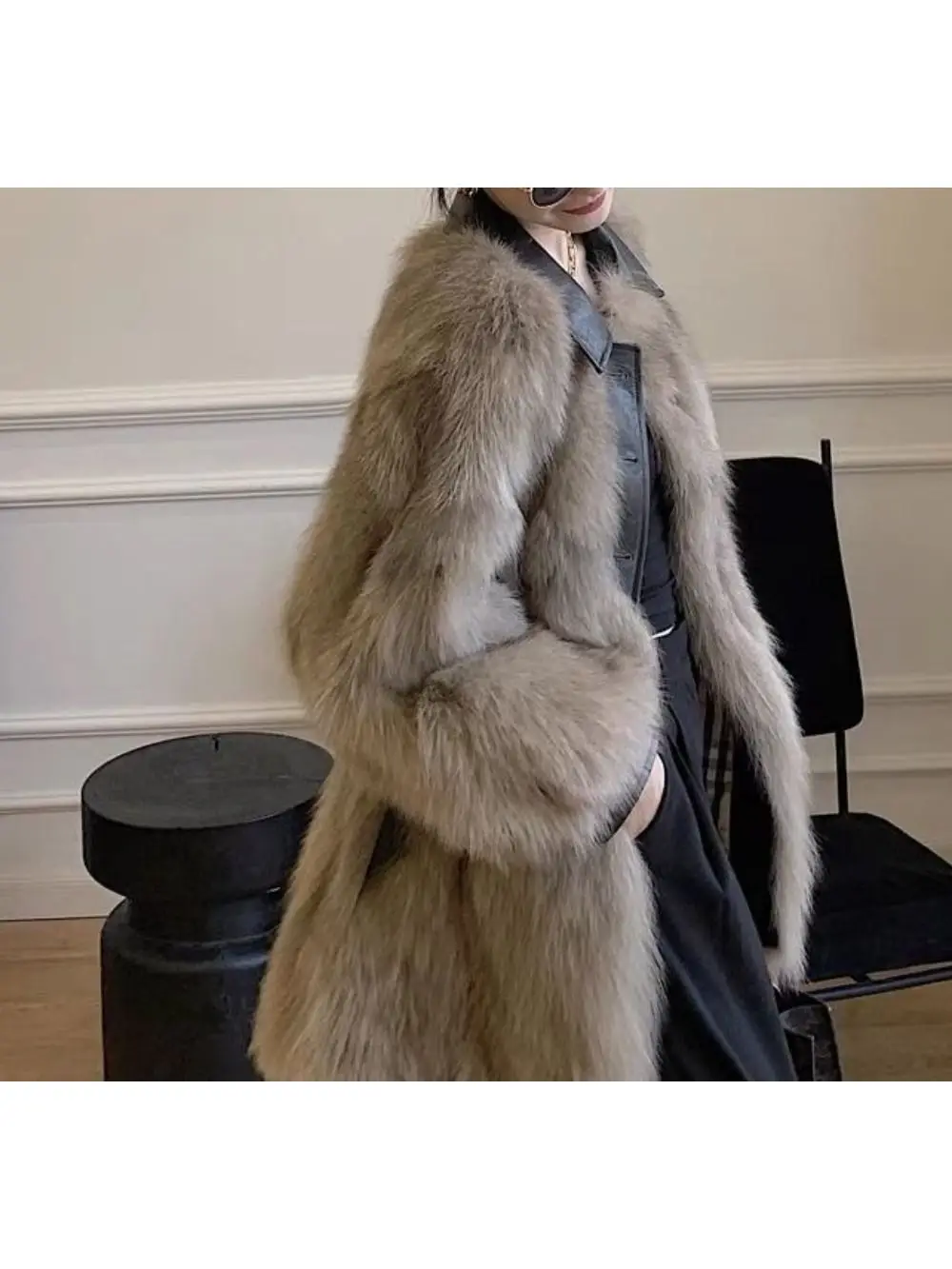 

Fashionable Fuzzy Coat - Eco-friendly Fox Fur Coat for Women Young, Mid-length Style
