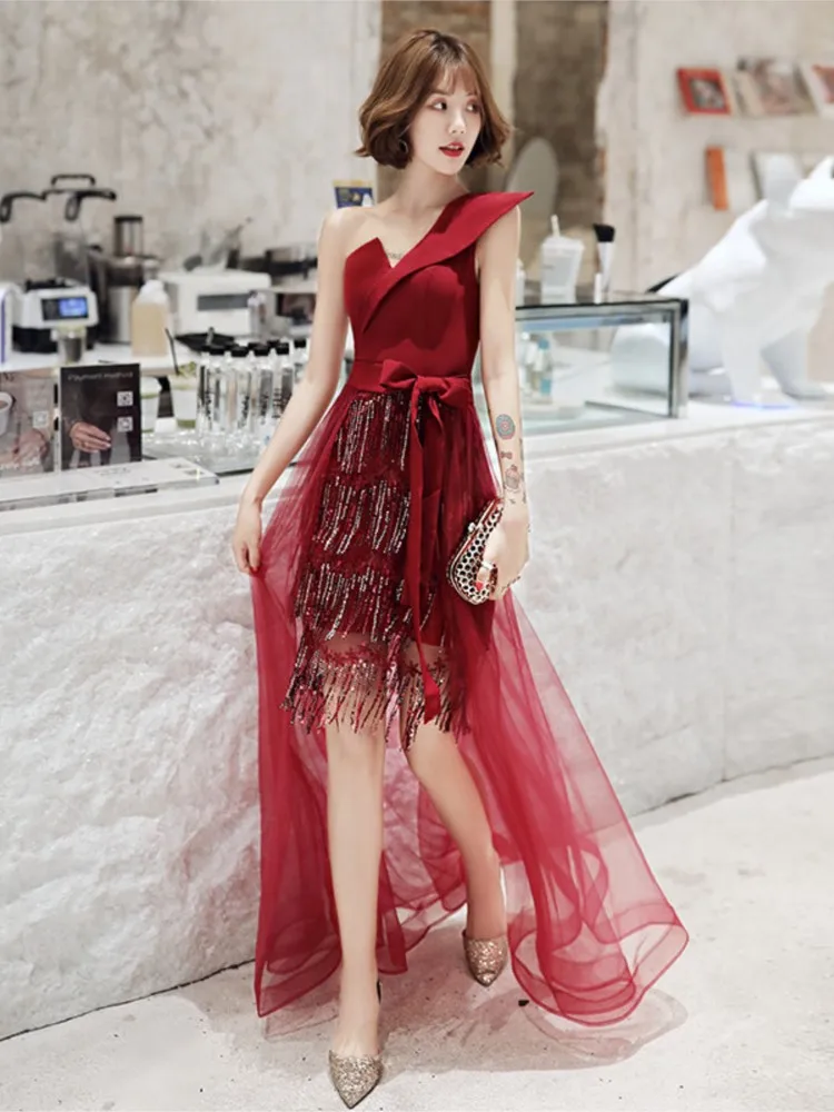 

A red toasting one-shoulder dress for chorus performance