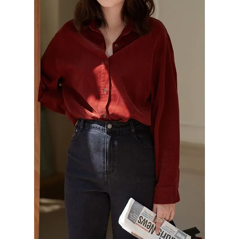 

Wine Red Corduroy Long Sleeve Shirt Women's 2024 New Retro Base Layer Inner Wear Stackable Top Coat Female Collar Button