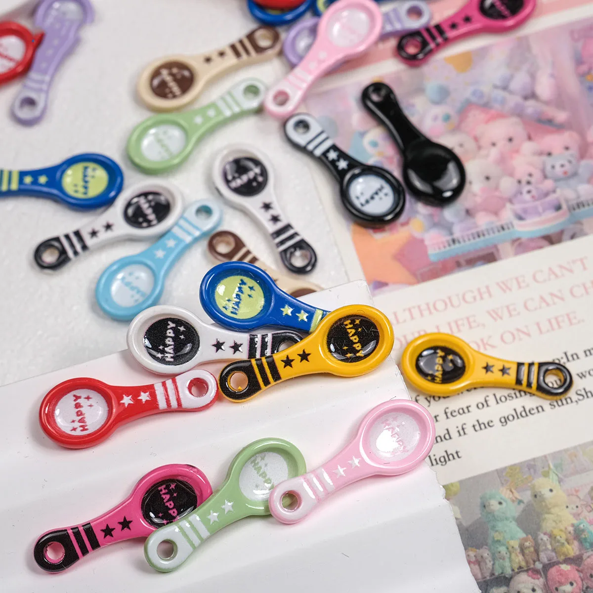 DIY Jewelry Findings Colorful Kawaii Spoon Shape Acrylic Charms Pendant Beads Material With Happy Letters 31*12*4mm 100pcs