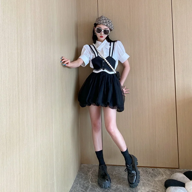 

Xiaojingjia's same French style high waisted flower bud skirt with straps, dress shirt, two-piece suit design, feeling trendy