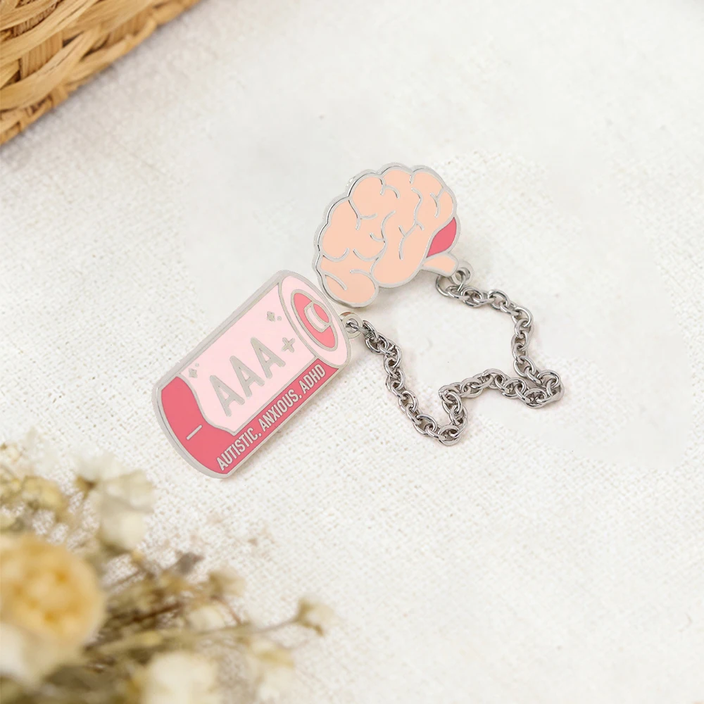 Autismus AAA-Batterie-Brosche Neurodiversität Rosa Gehirn Emaille-Anstecknadel Batterie-Verbindungs-Gehirn Metall-Anstecknadel Logo für gemeinnützige Zwecke Accessoires Geschenk – Detail 5
