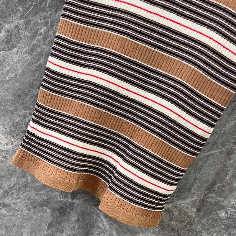 High-End ort-Sve  Ne Striped Knitwear for Young Girls Korean Sle Slim Fit Regular Length Autumn Season Faion