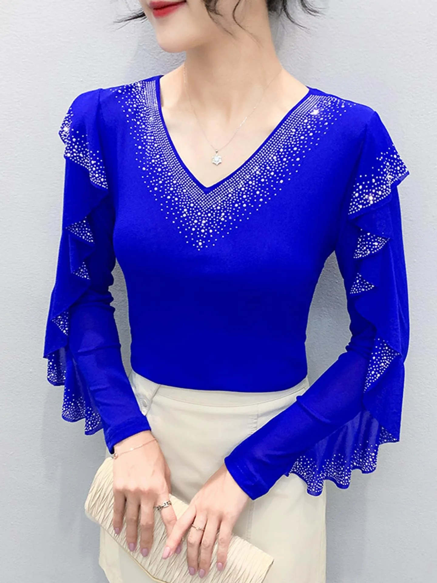 

Сексуальная футболка V-Ne Long Sve Me, женский базовый слой, утягивающий топ, осенне-зимний дизайн, кружевная отделка со стразами, расклешенный крой