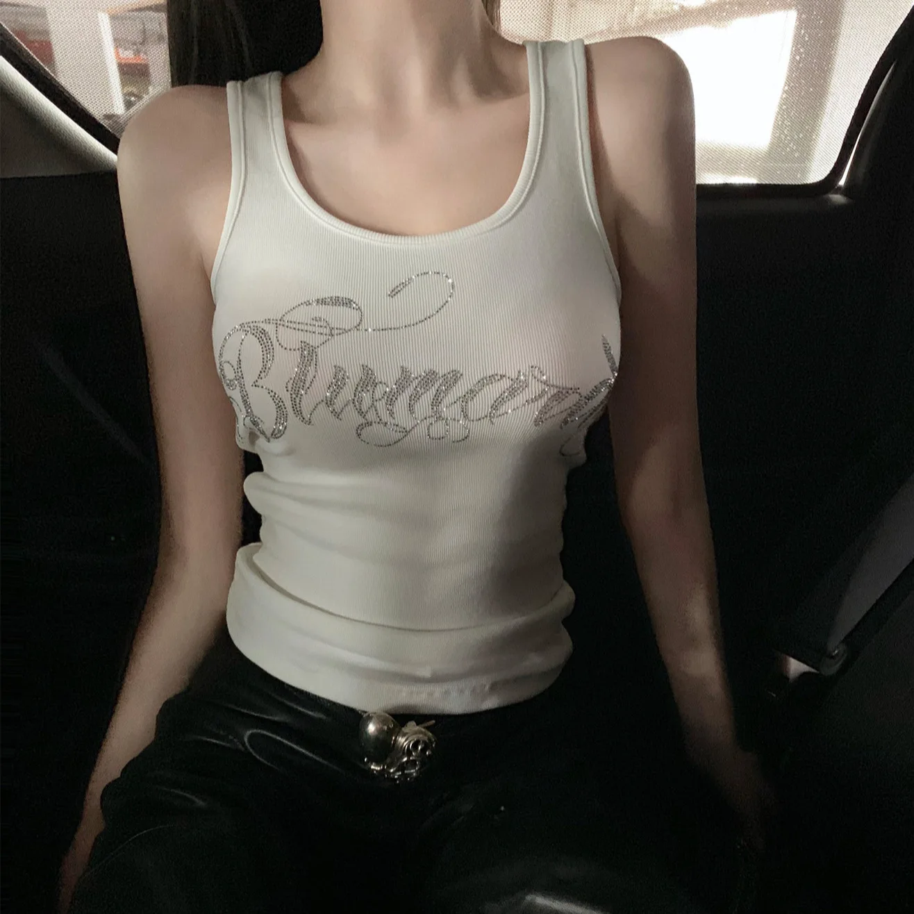 

Женская модная одежда для взрослых по индивидуальному заказу, сексуальный топ на бретельках со стразами и буквами на улице, облегающий жилет, повседневная одежда