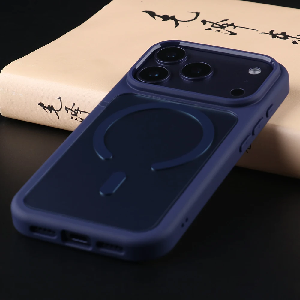 UGOjP Case For iPhone 17 Pro Transparent Magnetic Case MagSafe For Wireless Charger Phone Case Men Women Clear Protective Cover - náhled 4