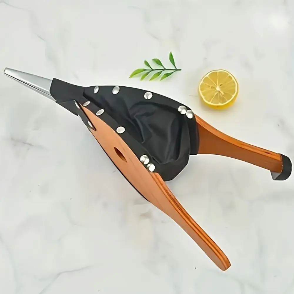 편안한 긴 손잡이 나무 BBQ 블로워 가죽 벨로우즈 금속 노즐 수동 에어 블로워 빠른 점화기 정교한 레트로