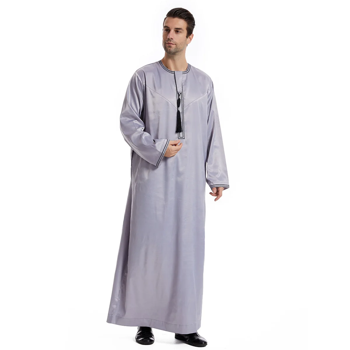 Men's High Quality Long Sleeve Jubba Thobe Classical Tassel Muslim Male Abaya Ethnic Arab Tunics Dress Islamic Gown Djellaba