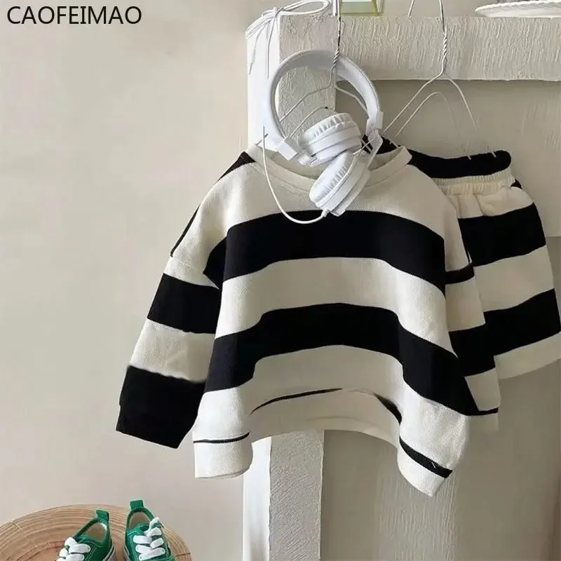 2025 Baby Mädchen Junge Baumwolle Gestreiften Kleidung Set Hoodie und Shorts 2 stücke Infant Kleinkind Kind Trainingsanzug Frühling Herbst Sommer 1-7Y